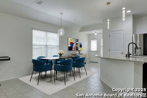 Building Photo - 8732 Ironwood Hill
