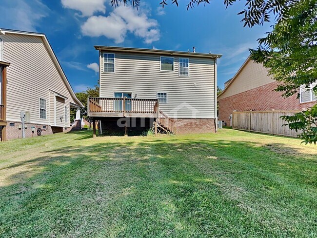 Building Photo - 7145 Riverfront Dr