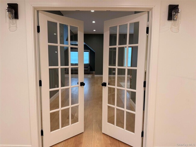 Building Photo - 6 Conifer Ct