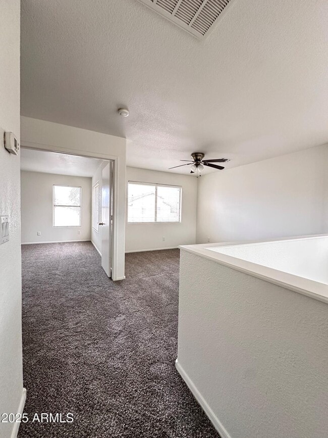 Building Photo - 1782 E Del Rio St