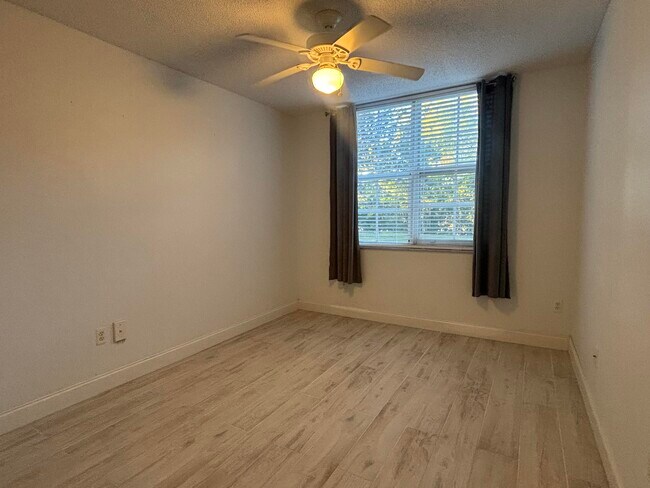 Building Photo - 11770 St Andrews Place