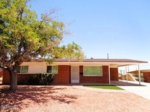 Building Photo - 8724 Polaris St