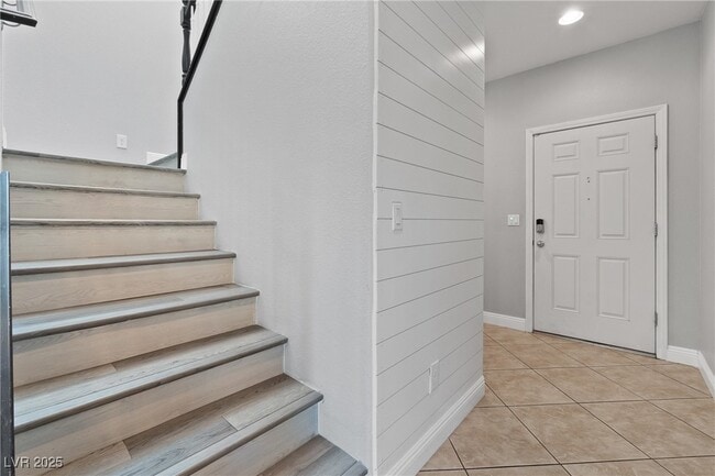 Building Photo - 10206 Gibson Isle Dr