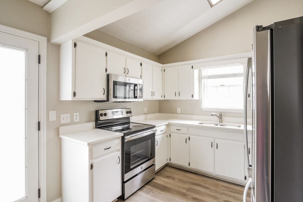 Building Photo - 4017 Pepperwood Dr