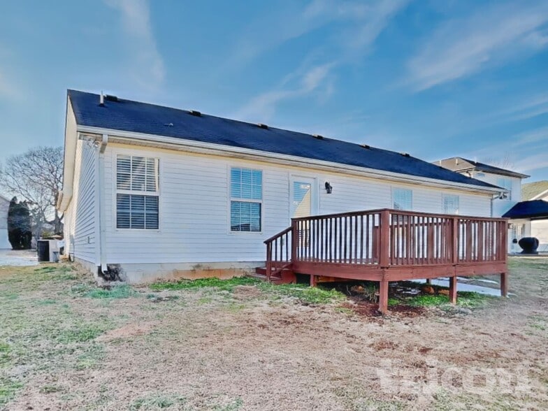 Building Photo - 1535 Ballater Dr