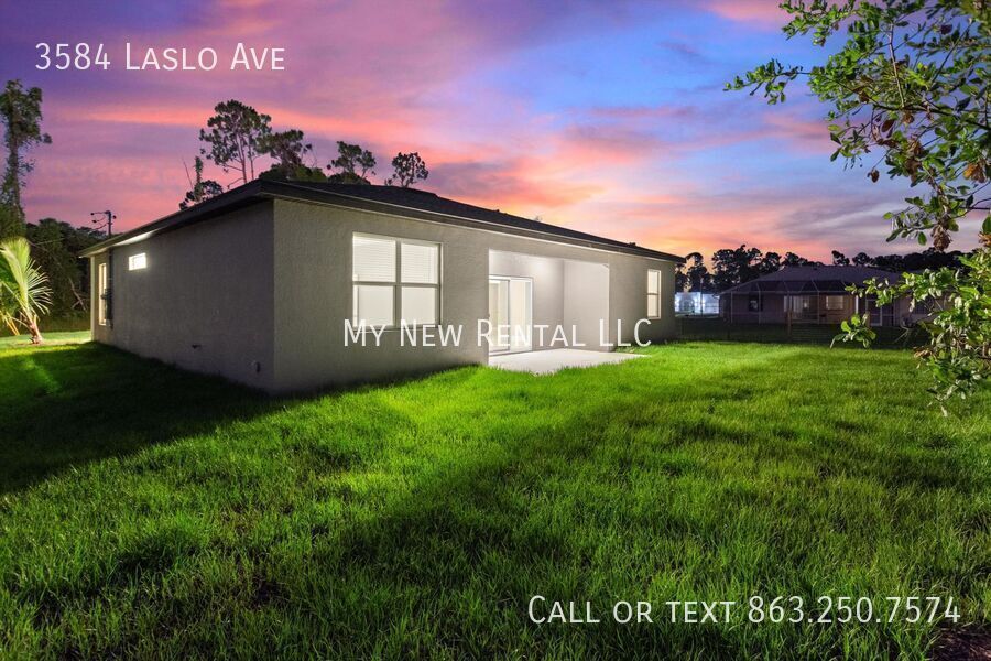 Building Photo - 3584 Laslo Ave