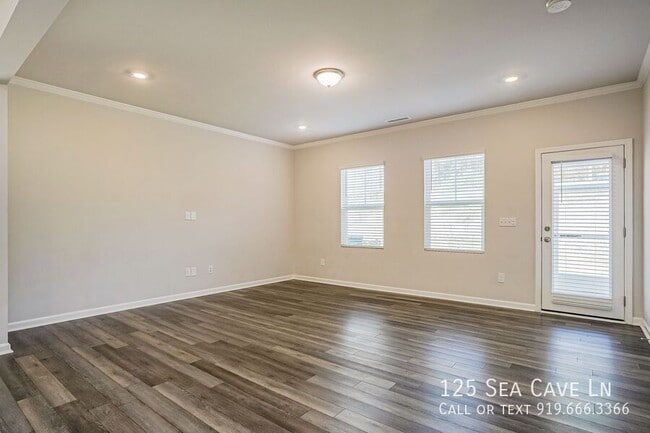 Building Photo - 125 Sea Cave Ln