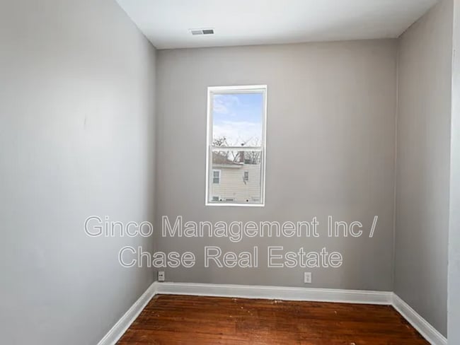Building Photo - 163 22nd St