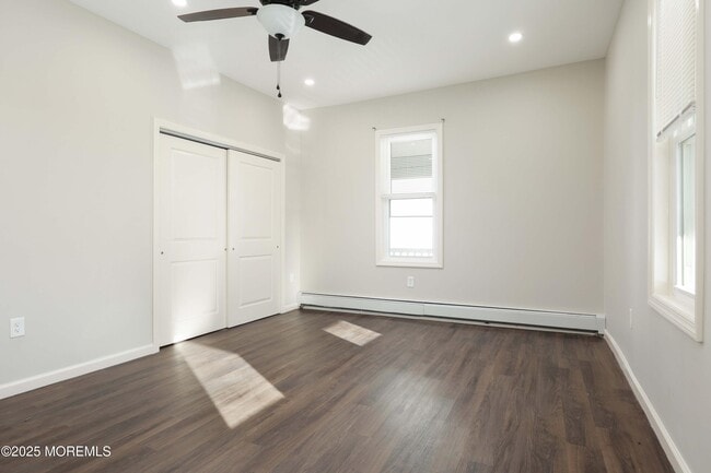 Building Photo - 603 2nd Ave