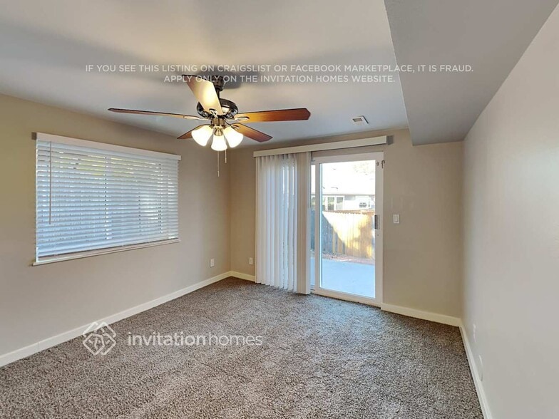 Building Photo - 11001 Needles Ct