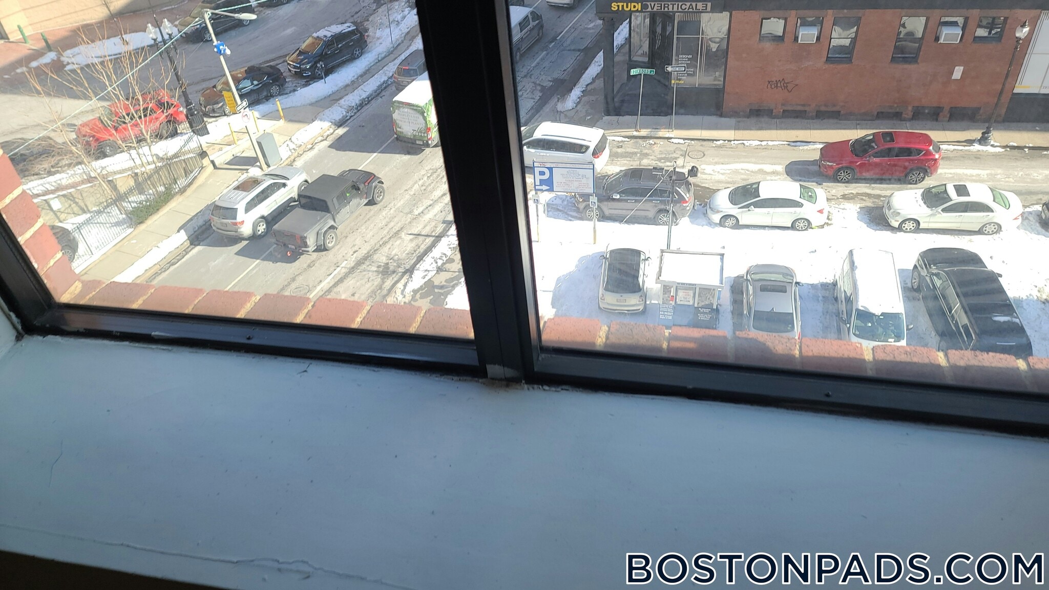 Building Photo - 81 Essex St