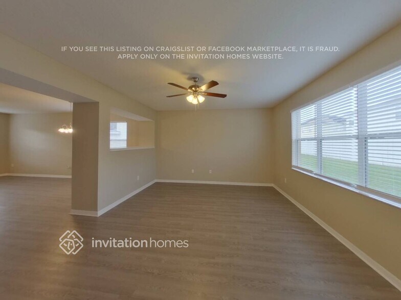 Building Photo - 10711 Bamboo Rod Cir