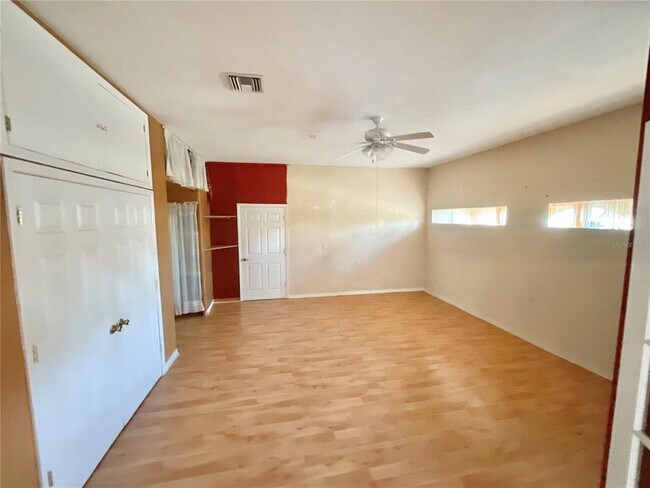 Building Photo - 1604 Swamp Rose Ln