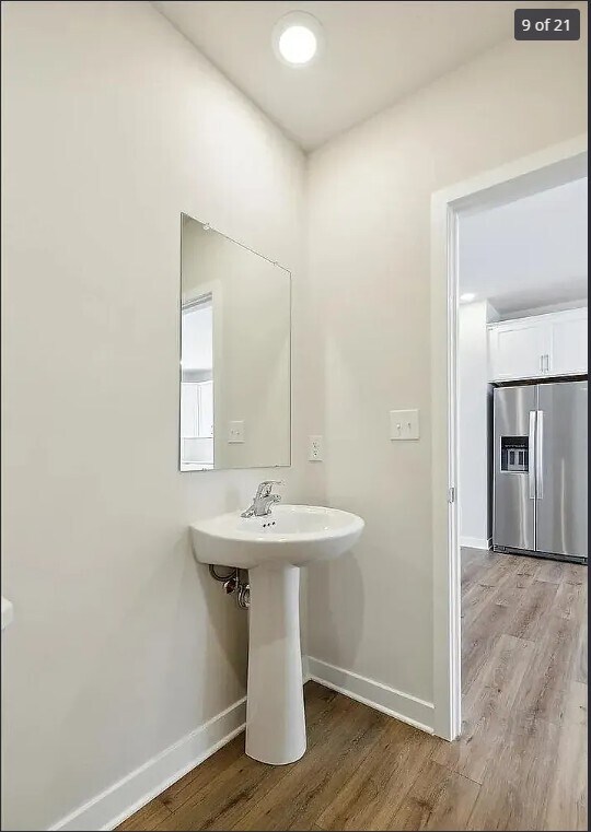 Building Photo - 5 E Front St