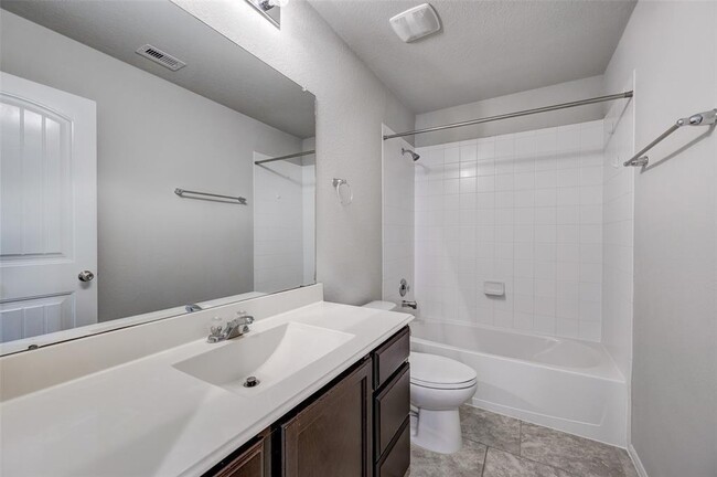 Building Photo - 3006 Dripping Springs Ct