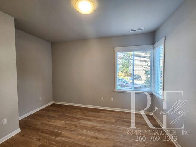 Building Photo - Elegant McCormick Woods Home with Spacious Layout & Modern Touches