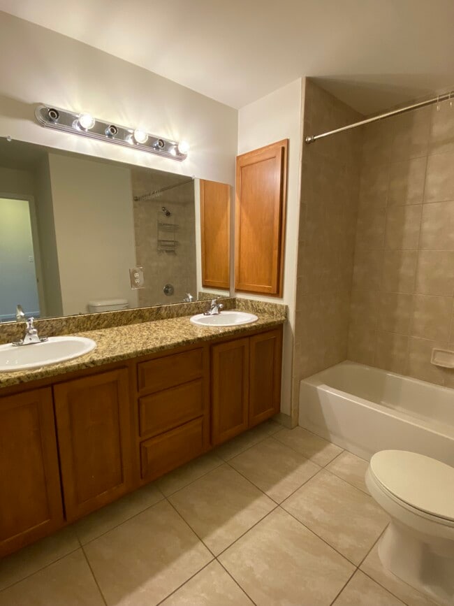 Full Bath- Third Floor - 14055 Lakeside Blvd N