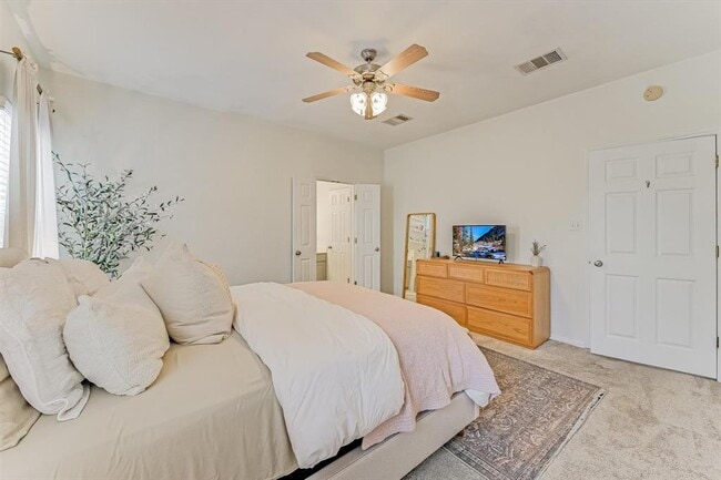 Building Photo - 9302 Brents Elm Dr