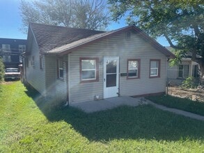 Building Photo - 1266 Osceola St