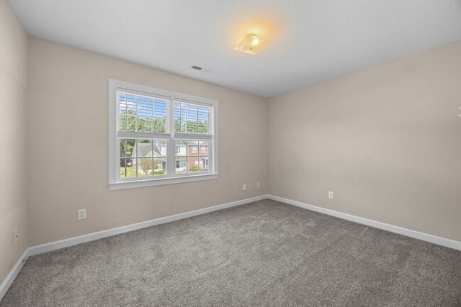 Building Photo - Welcome to Carolina Forest!