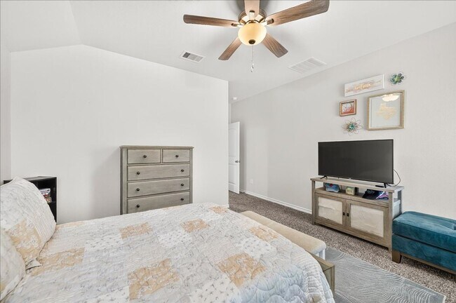 Building Photo - 7749 Bronco Buster Dr