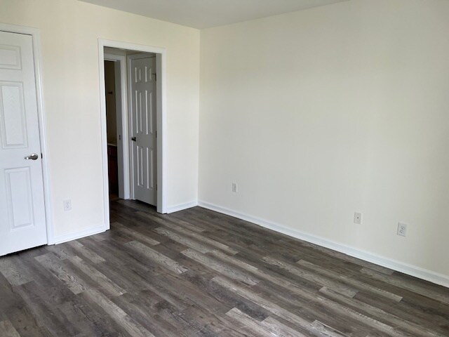 Building Photo - 4803I Summer Brook Way