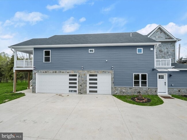 Building Photo - 700 Olney Sandy Spring Rd