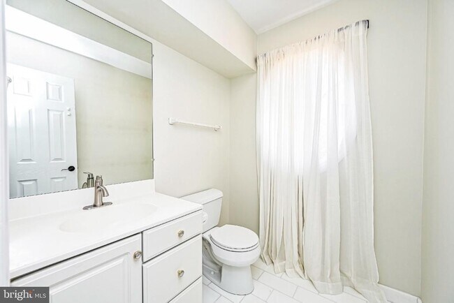 Building Photo - 12700 Dogwood Hills Ln