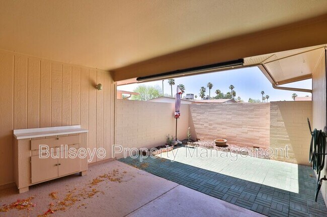 Building Photo - 19470 N Camino Del Sol