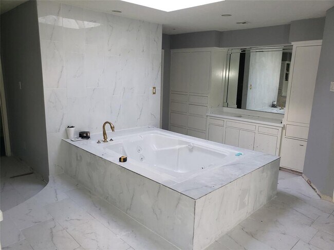 Building Photo - 10738 Villa Lea Ln