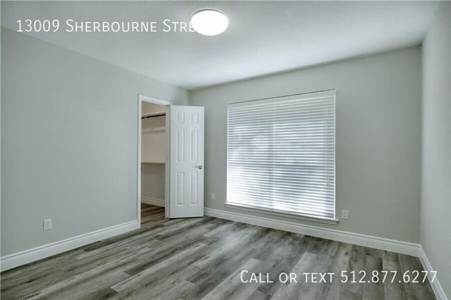 Building Photo - 13009 Sherbourne St