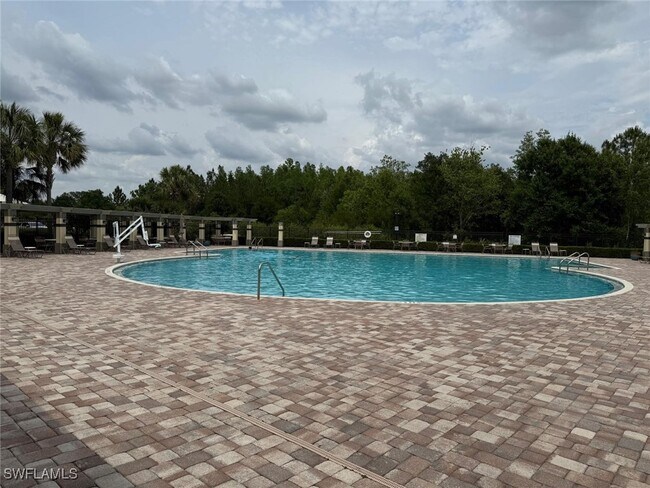 Building Photo - 4252 Fennwood Ct