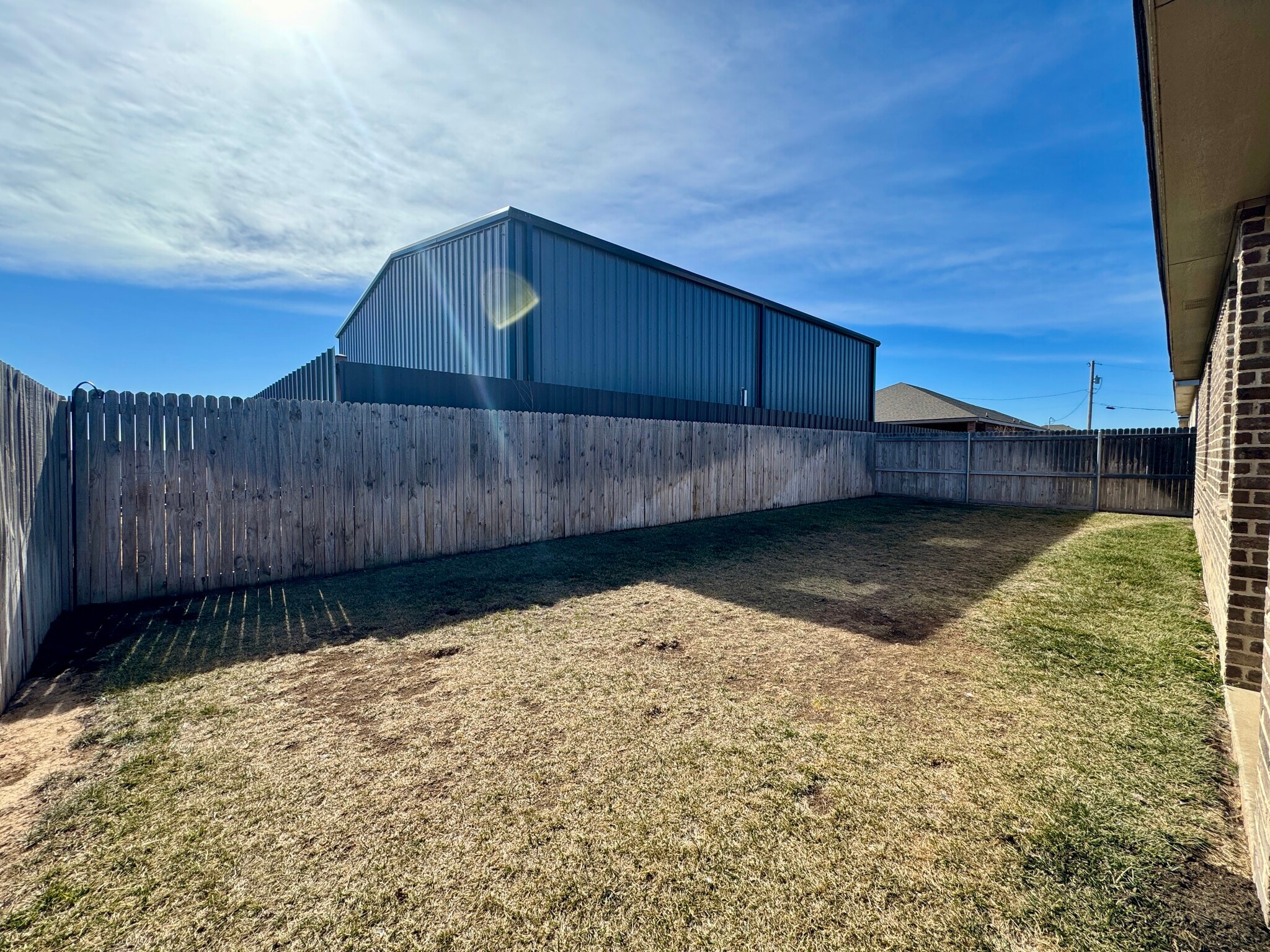 Building Photo - 704 Hornady St