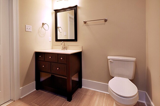 Building Photo - Merchants Lofts II