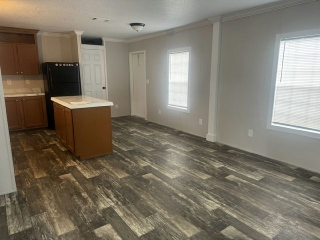 Building Photo - 9710 Polak Dr