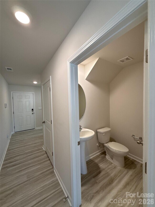 Building Photo - 6117 Faron Wy