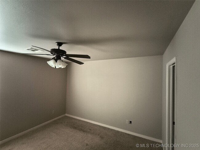 Building Photo - 4724 S 168th E Ave