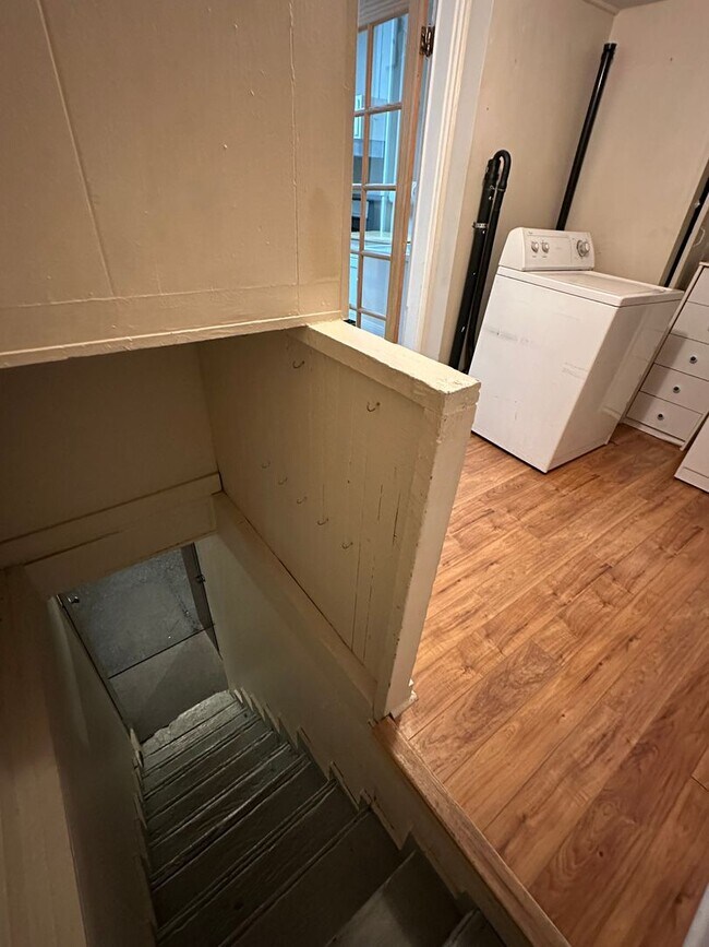 Building Photo - 865/871 S. Grant St.