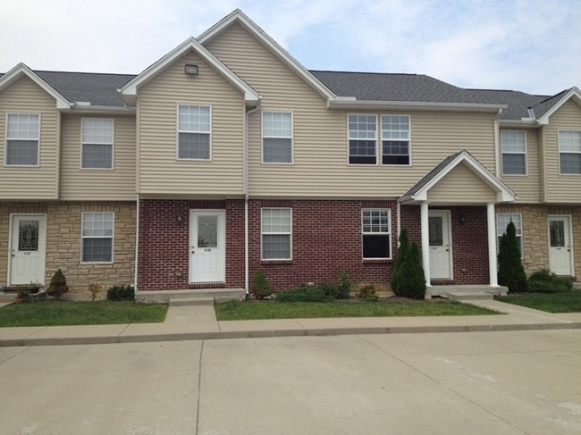 Otter Creek Apartments - Otter Creek