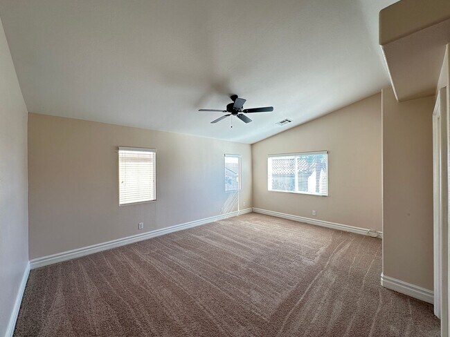 Building Photo - Rhodes Ranch-Parcel 11-Phase 1