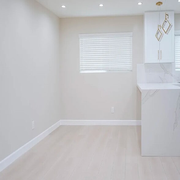 Building Photo - 16840 Superior St