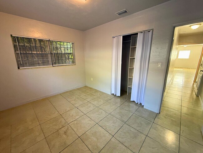 Building Photo - 1711 NW 135th St