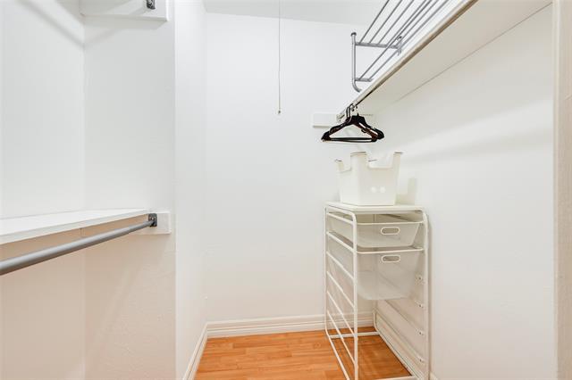 Building Photo - 4327 Holland Ave