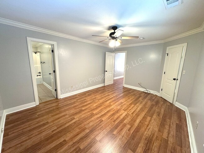 Building Photo - 3BR/3BA For Rent