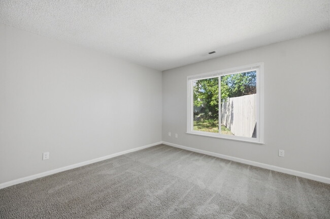 Building Photo - 3 BEDROOM RANCH HOME WITH GARAGE FOR RENT IN CENTRAL VIRGINIA BEACH!