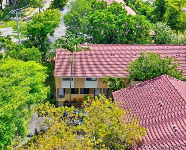 Building Photo - 9270 NW 40th St