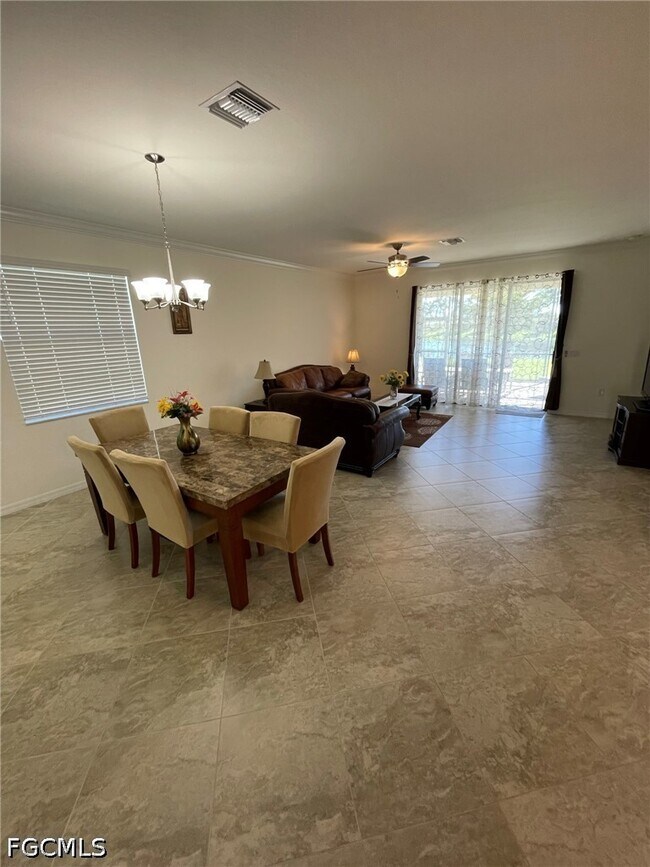 Building Photo - 11548 Shady Blossom Dr