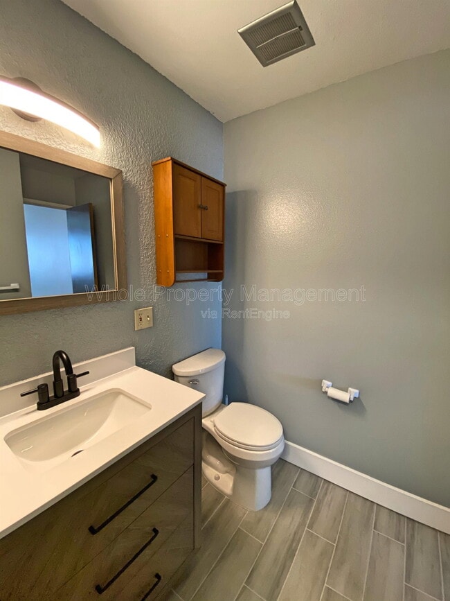 Building Photo - 7335 E Quincy Ave