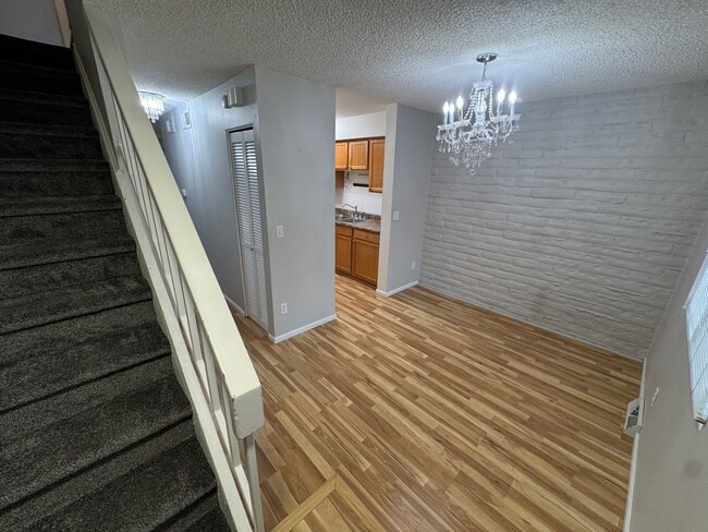 Building Photo - Move-In Ready 2 Bed Townhome | New Carpet | 2 Parking Spaces