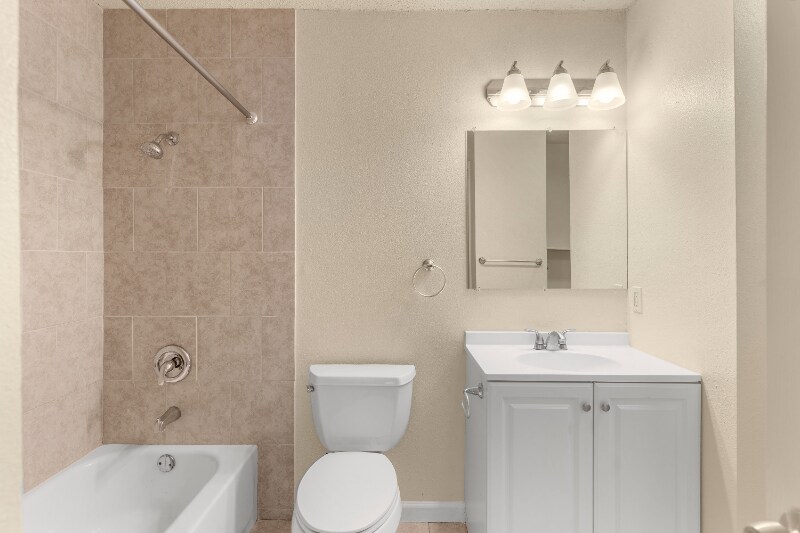 Building Photo - 4107 Sunrise Glade Dr